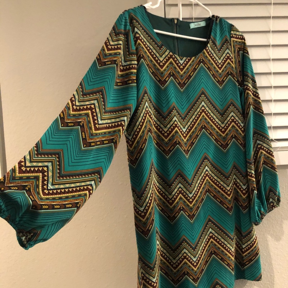 Long sleeve bubble dress